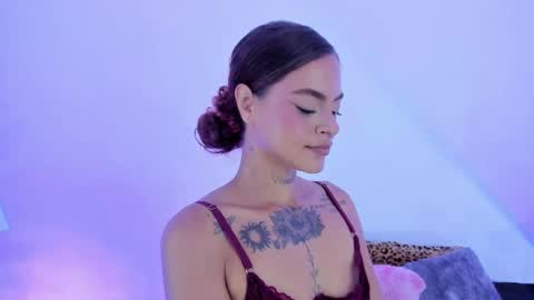 Snapshot of caroline_clark420 chatting on May 26, 2026, 11:12 pm Caroline Clark online show from May 26, 2026, 11:12 pm