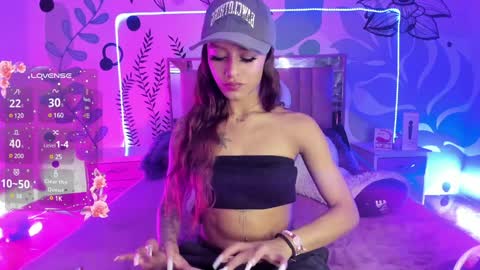 caroline 3 online show from December 14, 2024, 4:01 am