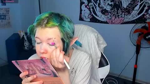 CarolineRichter online show from March 19, 2026, 2:48 am