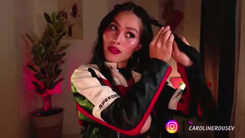 carol  online show from February 25, 2026, 8:07 pm