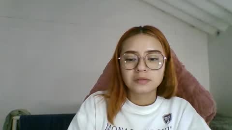 carolinnapinkman online show from May 9, 2026, 8:47 pm