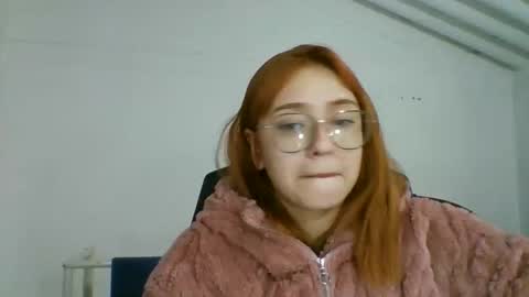 carolinnapinkman online show from May 31, 2026, 8:10 pm