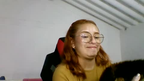 carolinnapinkman online show from July 13, 2026, 8:22 pm
