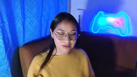 kitty online show from December 14, 2024, 1:39 am