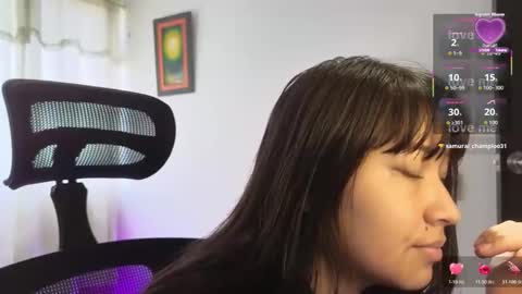 kitty online show from October 30, 2025, 1:56 pm