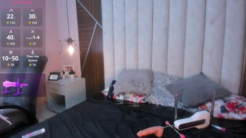 carolynfoster online show from April 1, 2026, 1:41 pm