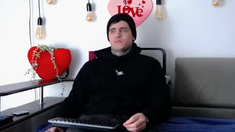 Snapshot of carter_reos chatting on February 14, 2025, 7:49 am Carter online show from February 14, 2025, 7:49 am