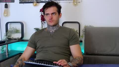 Snapshot of carter_reos chatting on March 8, 2025, 8:00 am Carter online show from March 8, 2025, 8:00 am