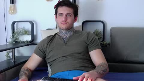 Snapshot of carter_reos chatting on March 9, 2025, 11:58 am Carter online show from March 9, 2025, 11:58 am