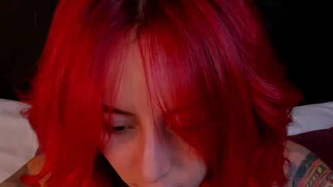 Snapshot of casandra_busting chatting on February 28, 2025, 1:03 pm Casandra online show from February 28, 2025, 1:03 pm