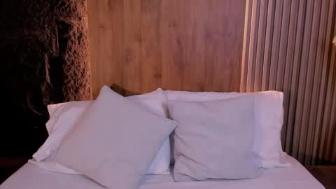 Snapshot of casandra_busting chatting on March 6, 2025, 7:21 pm Casandra online show from March 6, 2025, 7:21 pm