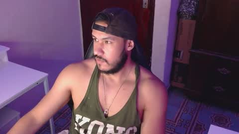      online show from November 22, 2025, 10:42 pm