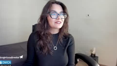 caprice online show from June 17, 2026, 2:07 pm