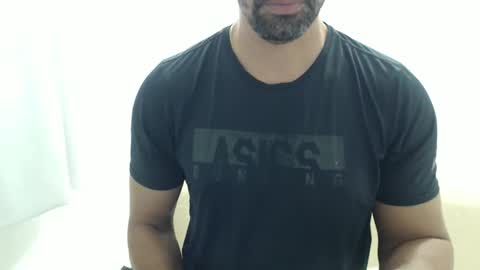 cashmastermuscle77 online show from March 26, 2026, 10:21 am