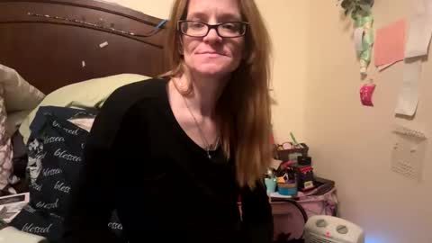 casidy1 online show from February 19, 2025, 7:50 am