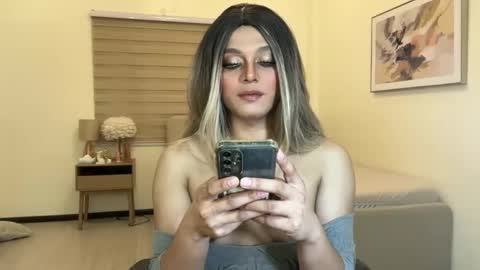 cassie online show from December 17, 2025, 3:07 pm