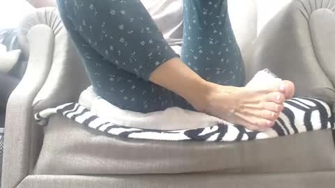 Snapshot of cassandra_joy chatting on February 15, 2025, 7:17 pm Cassandra joy online show from February 15, 2025, 7:17 pm