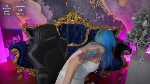 Cassandra online show from February 10, 2026, 11:31 pm