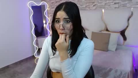 casse_tay online show from October 22, 2025, 3:07 am