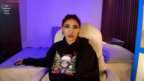 Snapshot of cassidy_evans chatting on December 5, 2025, 11:30 am cassidy_evans online show from December 5, 2025, 11:30 am