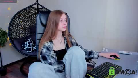 cassie0301 online show from June 4, 2026, 3:29 pm