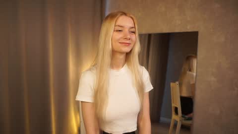 Cassie online show from December 29, 2024, 6:24 am