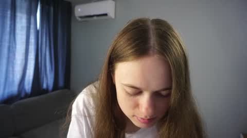 Snapshot of cassiehorridge chatting on June 24, 2026, 5:28 am Alice online show from June 24, 2026, 5:28 am