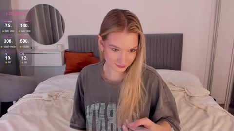 Angel 3 online show from November 13, 2025, 1:21 pm