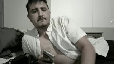 Castor troyyyyy online show from January 3, 2025, 7:27 am