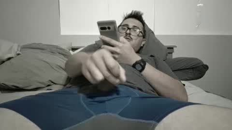 Castor troyyyyy online show from January 5, 2025, 6:35 am