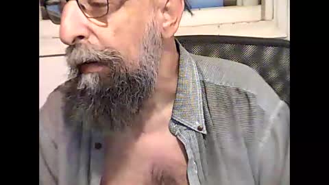 casual53 online show from October 17, 2025, 2:37 am