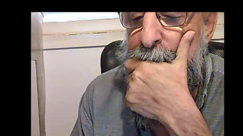 casual53 online show from December 1, 2025, 5:45 am