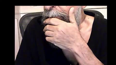 casual53 online show from December 3, 2025, 4:42 am