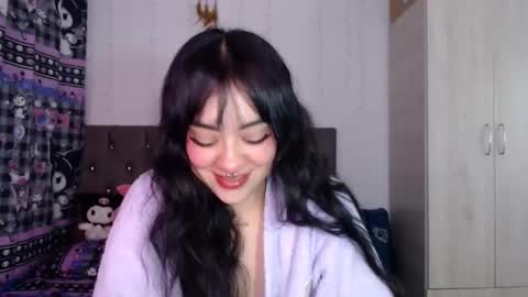 Mila online show from September 12, 2025, 4:56 am