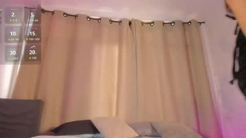 Snapshot of catalella_rouse chatting on May 17, 2026, 2:35 pm catalella_rouse online show from May 17, 2026, 2:35 pm