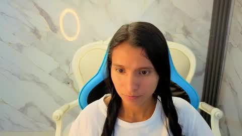 cataleya23_a online show from March 19, 2026, 3:27 pm