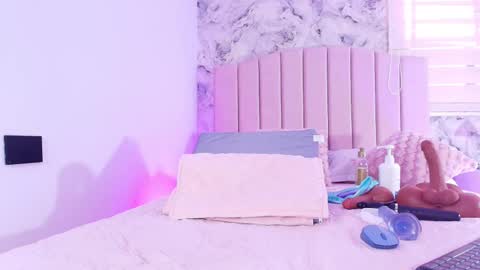 Snapshot of cataleya__ebony chatting on November 7, 2025, 7:47 pm cataleya online show from November 7, 2025, 7:47 pm