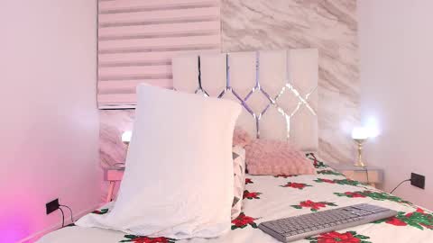 Snapshot of cataleya__ebony chatting on December 17, 2025, 3:01 am cataleya online show from December 17, 2025, 3:01 am