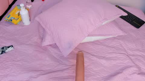   online show from December 13, 2024, 10:34 pm