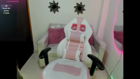 Snapshot of cataleya_sub_ chatting on October 3, 2025, 12:13 pm cataleya_sub_ online show from October 3, 2025, 12:13 pm