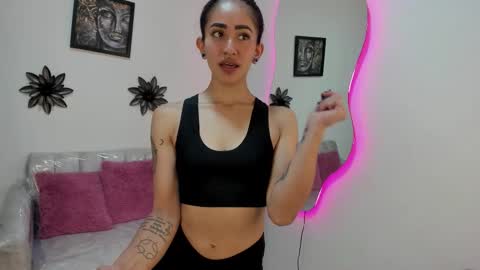 Snapshot of cataleya_sub_ chatting on October 17, 2025, 12:19 pm cataleya_sub_ online show from October 17, 2025, 12:19 pm