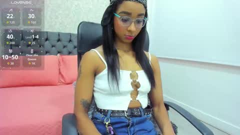 Snapshot of cataleya_wayne chatting on October 1, 2025, 8:04 pm Cataleya online show from October 1, 2025, 8:04 pm