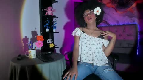 cataleyamoon_ online show from June 2, 2026, 8:00 pm