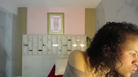 Catalina  online show from April 7, 2026, 3:07 am