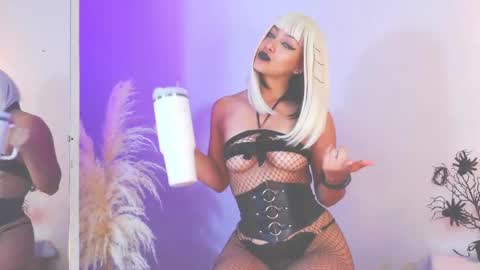 Snapshot of catalina__lovers chatting on December 9, 2024, 6:57 pm Catalina lovers online show from December 9, 2024, 6:57 pm