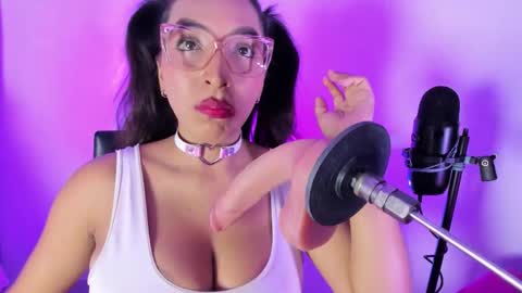 Snapshot of catalina_deep1 chatting on September 14, 2025, 5:45 pm Cata Monday- Saturday On line at 0100pm-0700pm online show from September 14, 2025, 5:45 pm