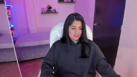 Catalina online show from January 18, 2025, 1:08 am