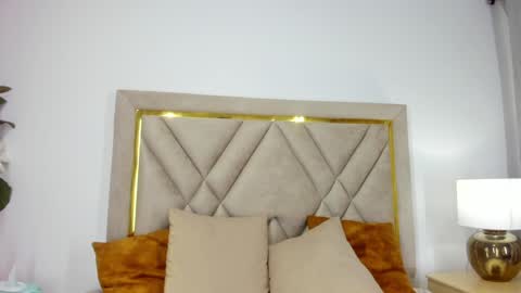 Catalina online show from January 14, 2025, 9:20 pm