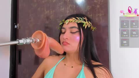 Catalina online show from September 18, 2025, 8:00 pm