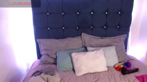 catalinajane1 online show from November 29, 2025, 2:42 pm